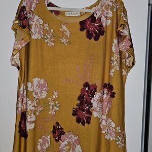 Floral Mustard Top By Jon & Anna